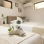 桜の川18 5 Minutes Htsudai Station, 1 Minute Train To Shinjuku, 120㎡ Villa, Four Bedrooms